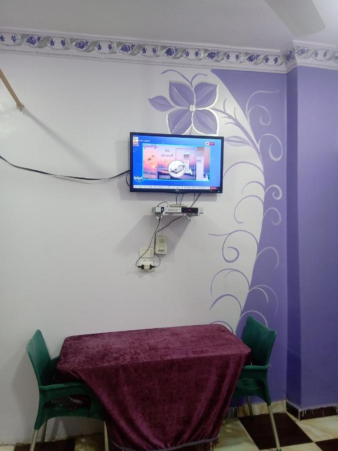 Apartment Rawda: Quiet Retreat In *