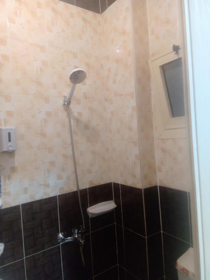 Apartment Rawda: Quiet Retreat In *